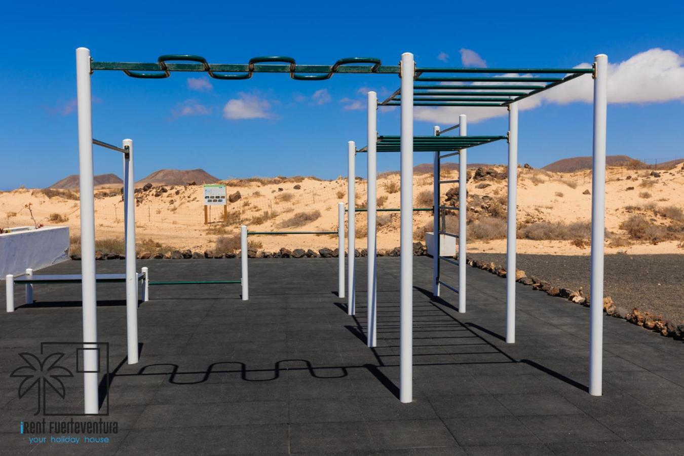 Casa De Los Viajeros Majanicho Irent Fuerteventura Villa Corralejo Exterior photo