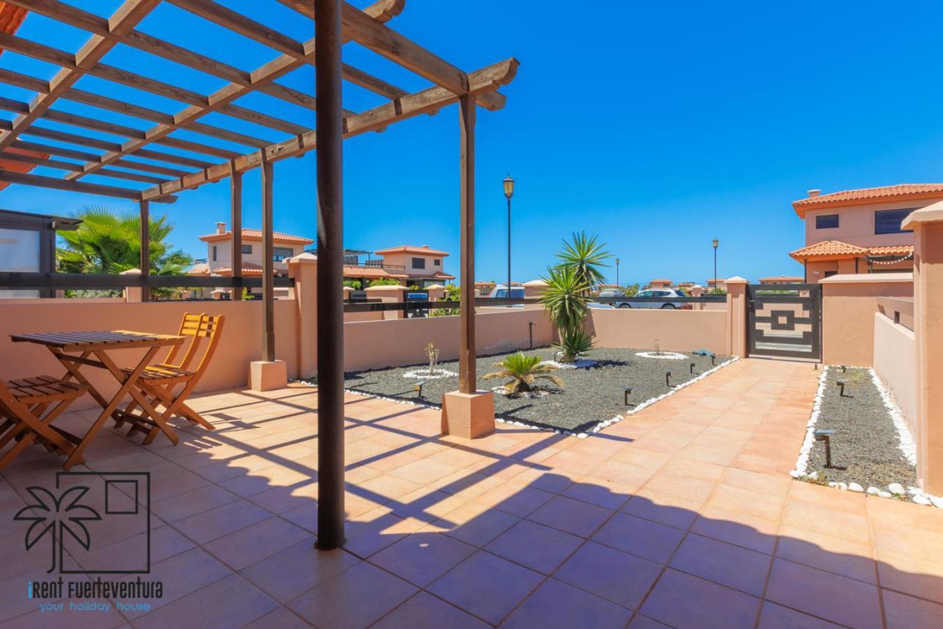 Casa De Los Viajeros Majanicho Irent Fuerteventura Villa Corralejo Exterior photo