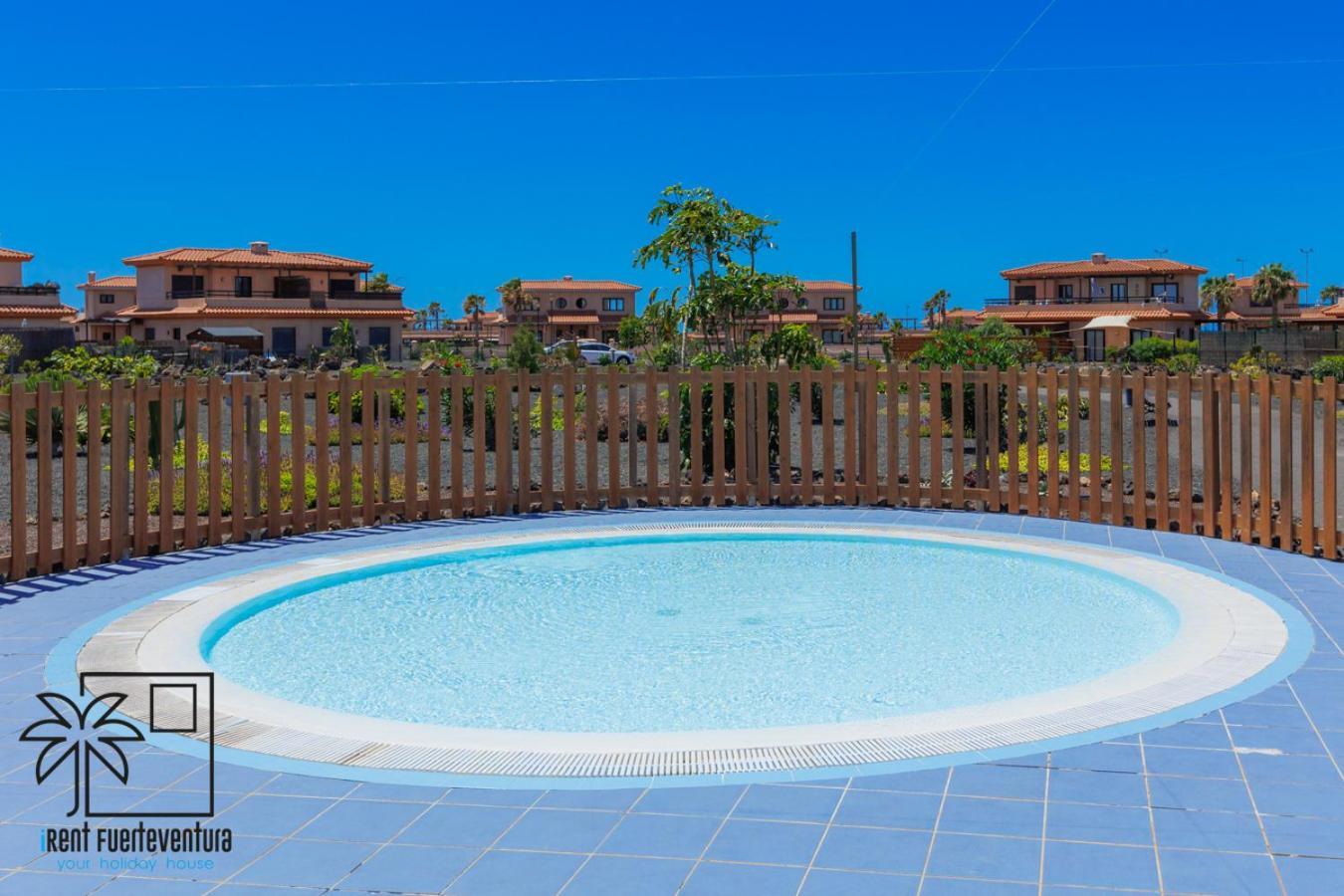 Casa De Los Viajeros Majanicho Irent Fuerteventura Villa Corralejo Exterior photo
