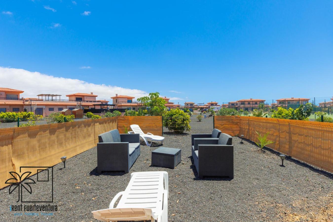 Casa De Los Viajeros Majanicho Irent Fuerteventura Villa Corralejo Exterior photo